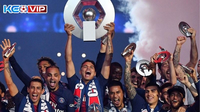 Thống kê các kỷ lục của giải đấu